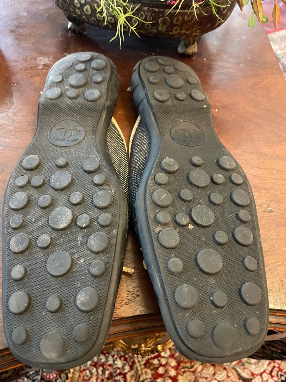 CHANEL Two-Tone Black & Beige CC Button Mule Flats - Picture 3 of 3